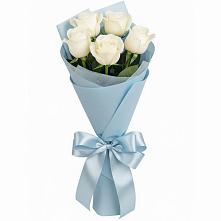 Букет 5 Белых роз Проуд в Амазаре