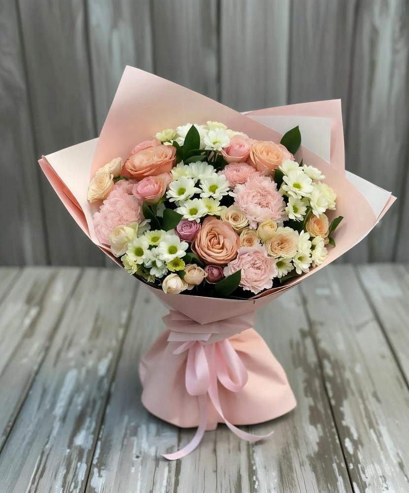 Букет цветов из: Гвоздики, Розы и Хризантемы в Амазаре