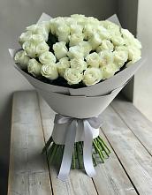 Букет 35 Белых роз в Амазаре