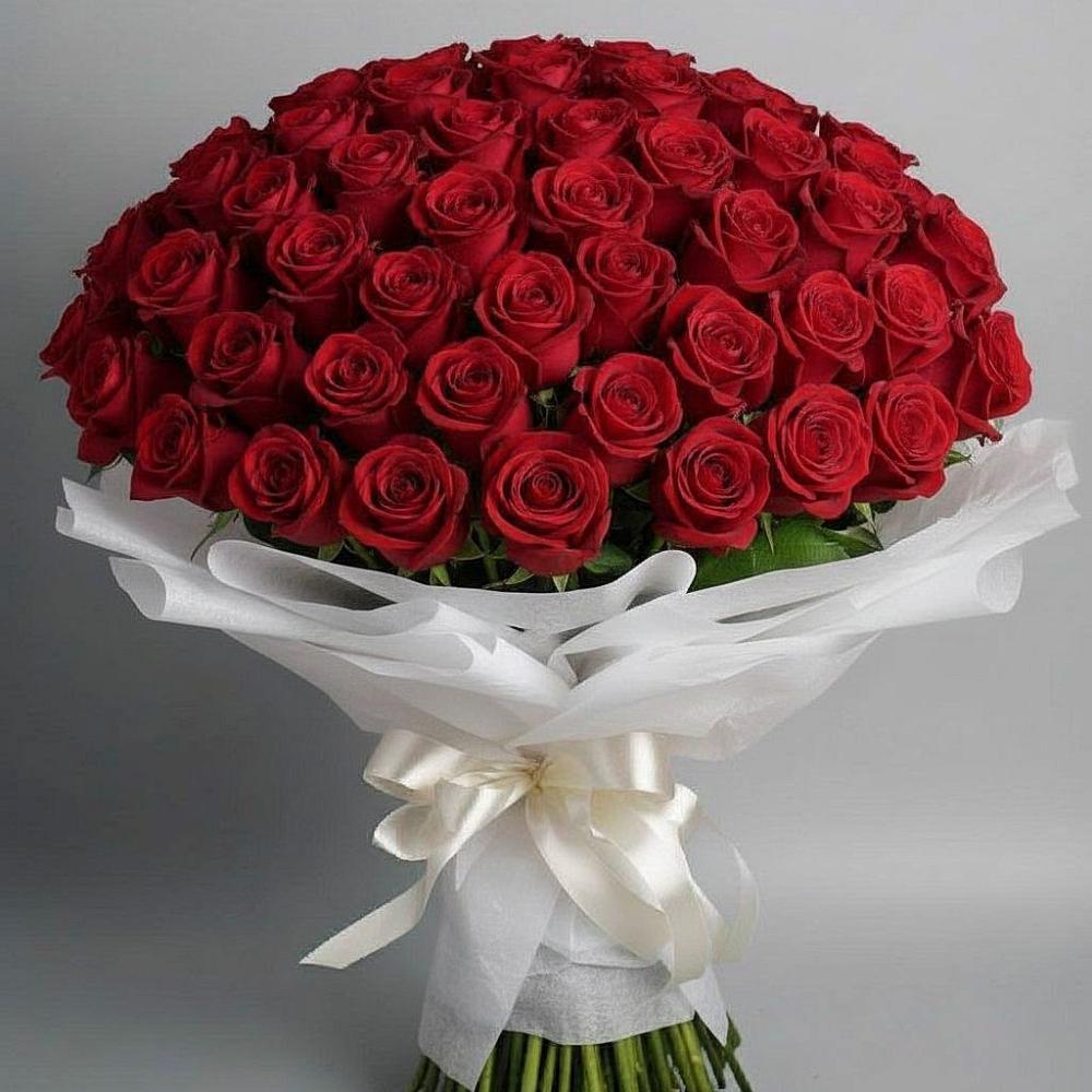 Букет 101 Красная роза Блэк Мэджик в Амазаре