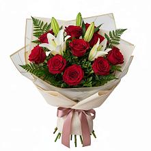Букет цветов из:  Лилии и Розы в Амазаре