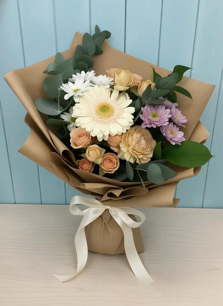 Букет цветов из: Герберы и Хризантемы в Амазаре