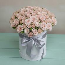 Цветочная композиция из Розы в шляпной коробке #REPLACE_PRED# Амазаре