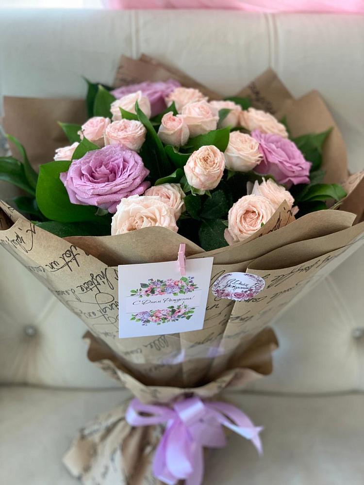 Букет цветов из: Розы в Амазаре