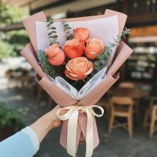 Букет цветов из:  Розы в Амазаре