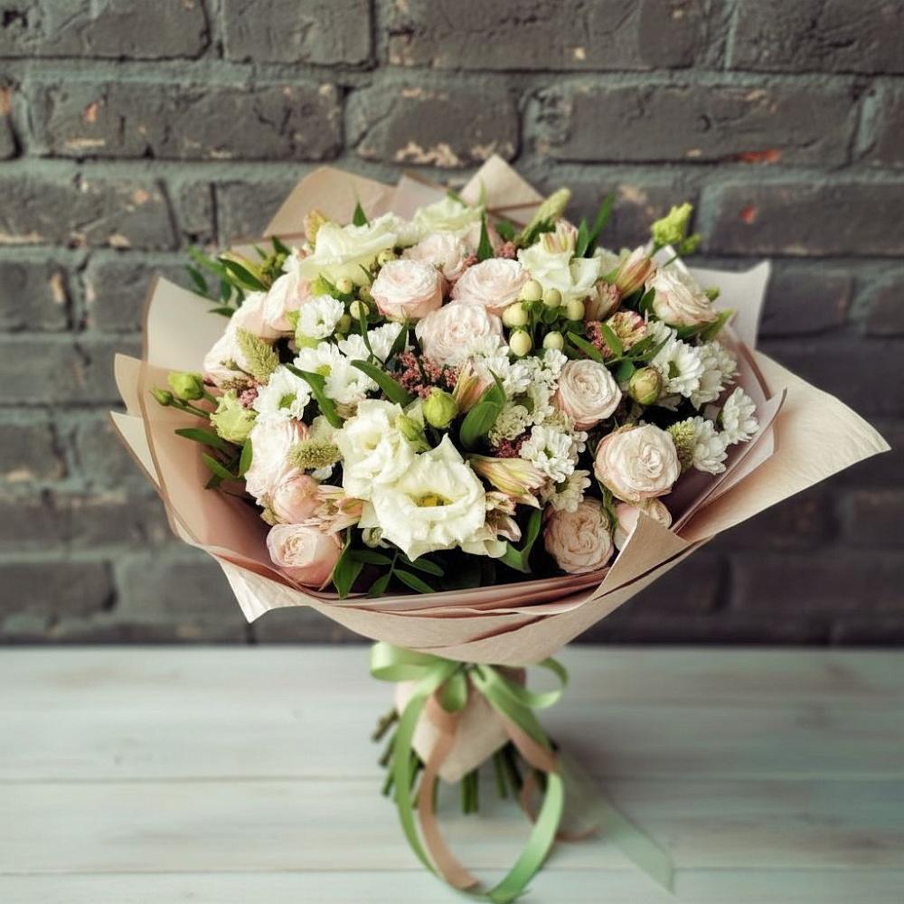 Букет цветов из: Альстромерии, Розы и Хризантемы в Амазаре