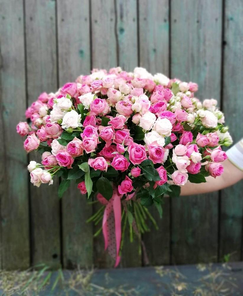 Букет Розовые кустовые розы Натали и Лав Лидия в Амазаре