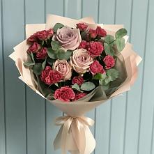 Букет цветов из:  Гвоздики и Розы в Амазаре