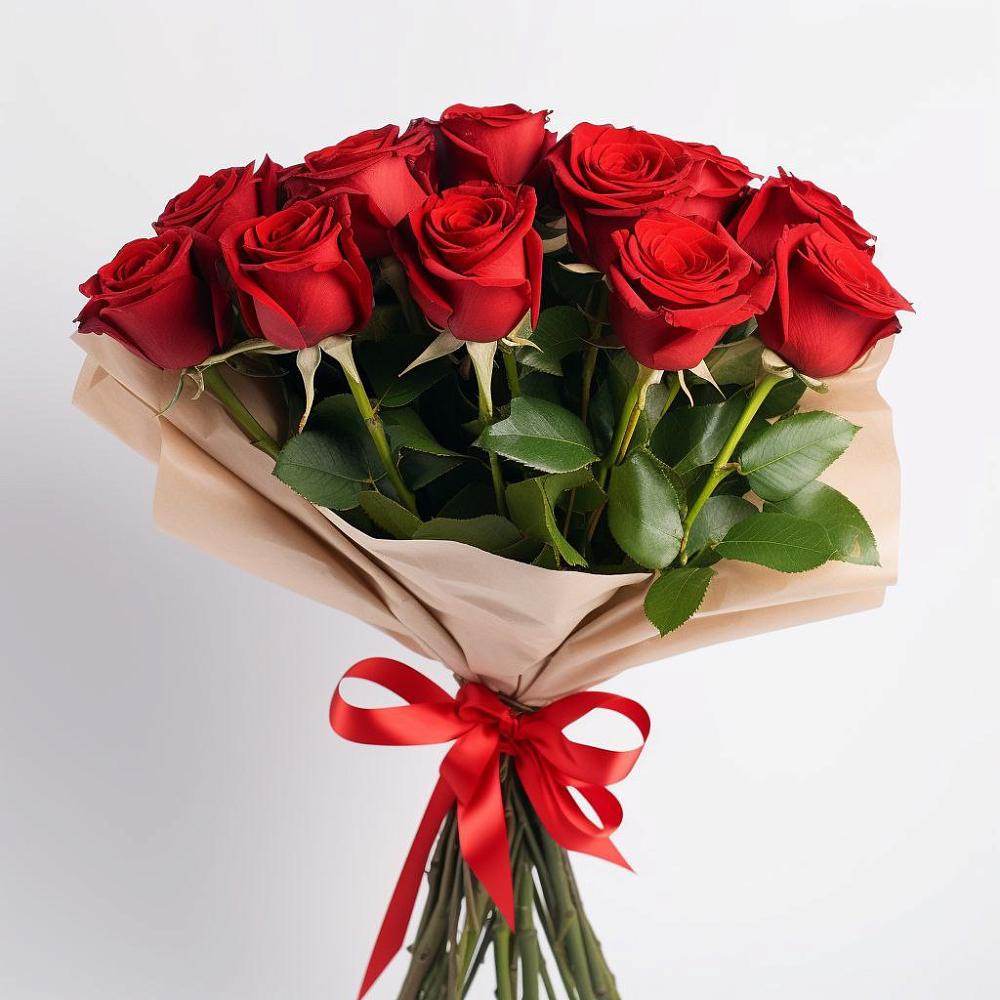 Букет 11 Красных роз Эдлесс Лав в Амазаре