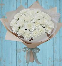 Букет цветов из:  Гвоздики в Амазаре